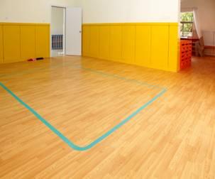 天使之翼，騰方活動室PVC地膠給去愛的支持