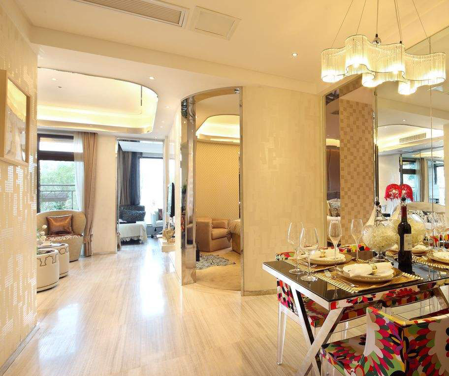 實(shí)木地板撬了心疼？快來了解一下地膠！