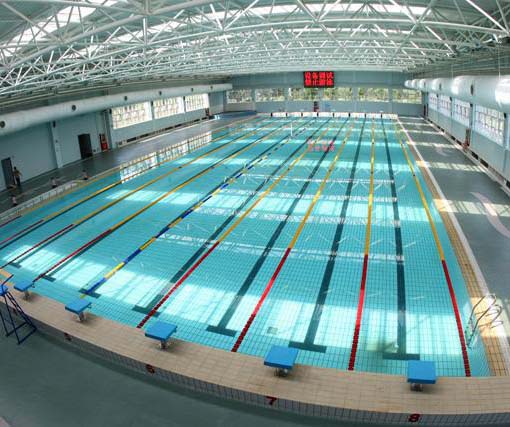 騰方提醒：道路千萬條，防滑第一條。防滑不到位，親人兩行淚