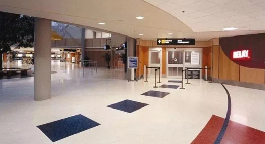 商場應(yīng)該如何選購PVC塑膠地板？