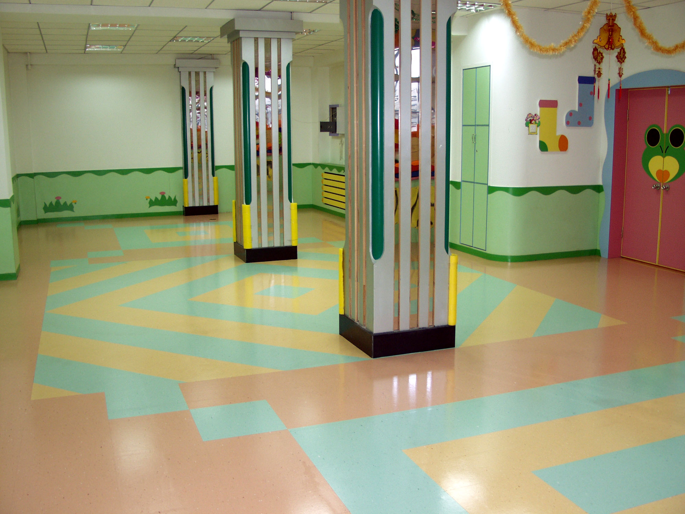 塑膠地板的維修保養(yǎng)方法【騰方PVC地板】