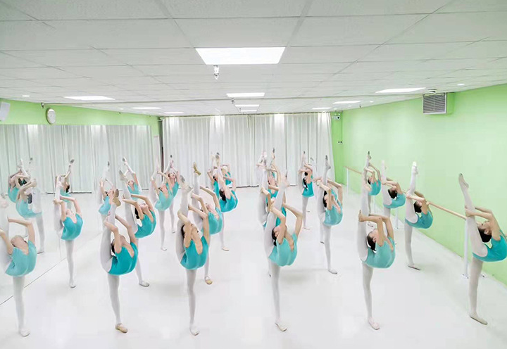 定制運動地膠，滿足不同風格的適用場景！【騰方PVC地板】